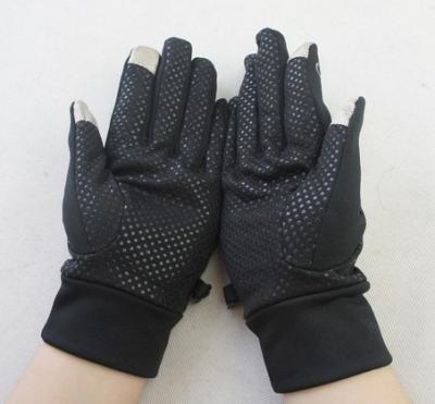 Touch screen gloves